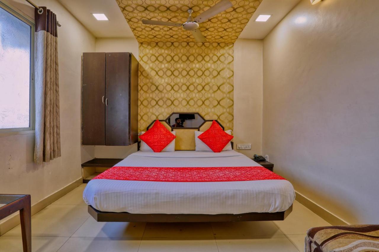 Hotel Galaxy إندور المظهر الخارجي الصورة